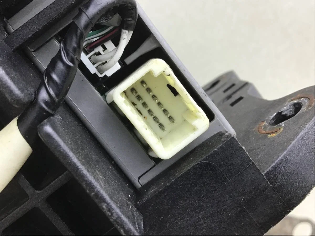 Кулиса КПП Lexus LX570 (URJ201) 2007-2015 [3355060830] - миниатюра 6