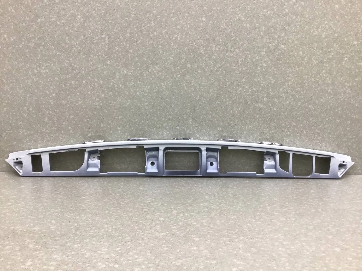 Накладка крышки багажника Toyota Camry (XV70) 2017> [7680133670A0] - миниатюра 6