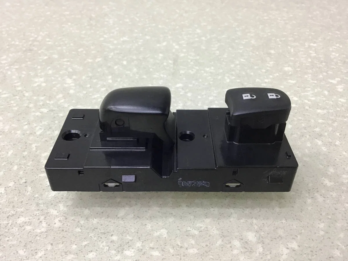 Кнопка стеклоподъемника Nissan Juke (F15) 2011> [254111KA5A] - миниатюра 3
