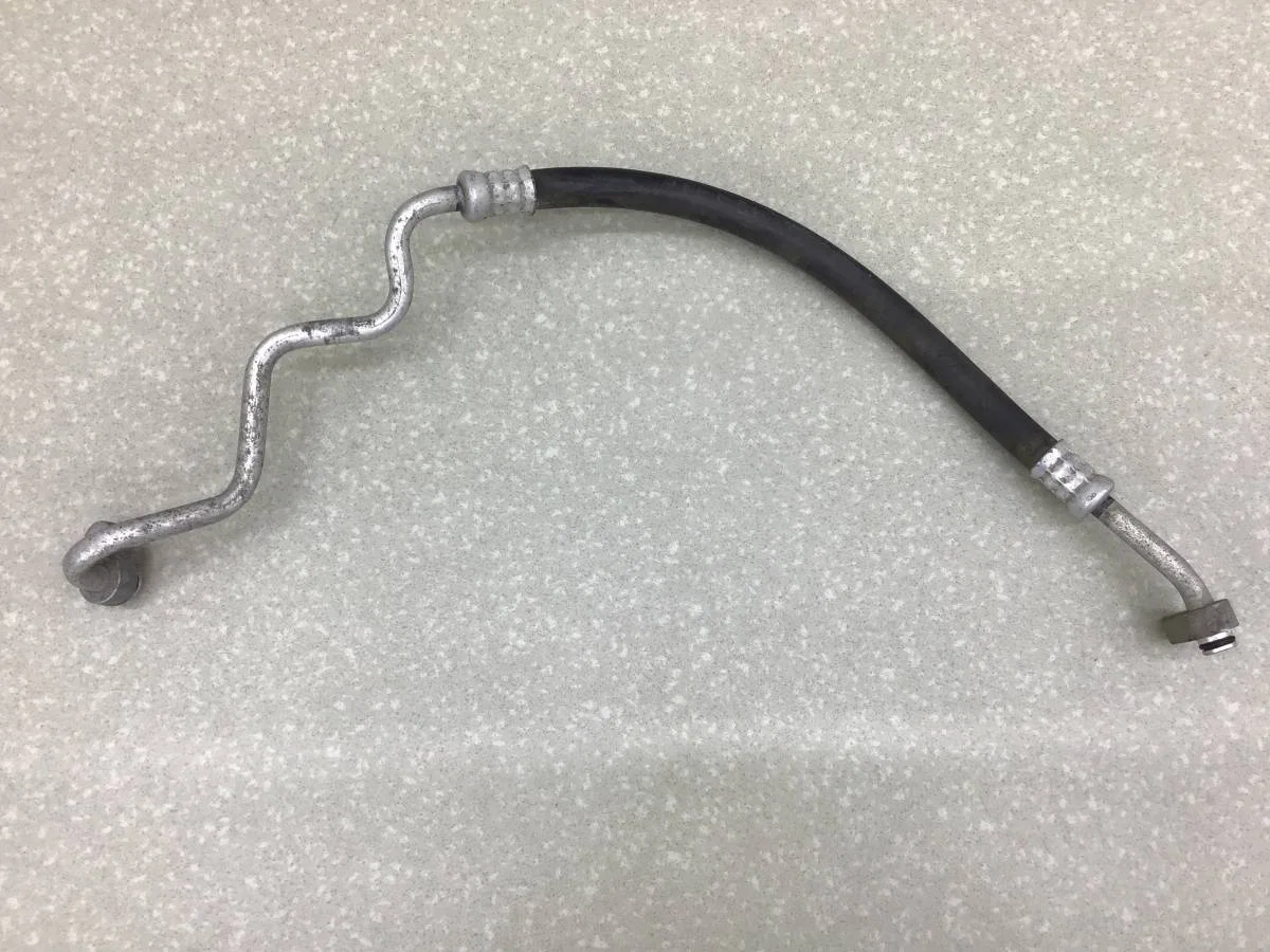Трубка кондиционера Toyota Camry (V40) 2006-2011 [8871133210] - миниатюра 2