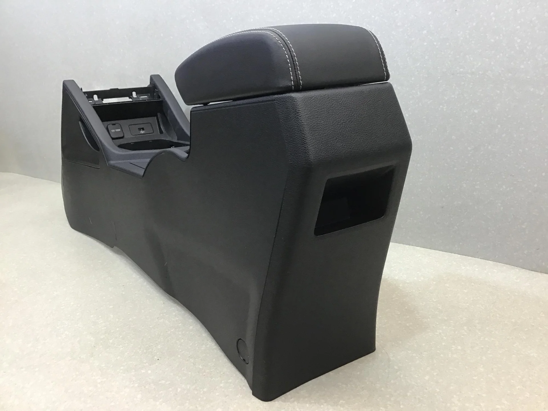 Подлокотник FAW Besturn X40 (D181) 2016-2022 [ 1BA064441] - миниатюра 3