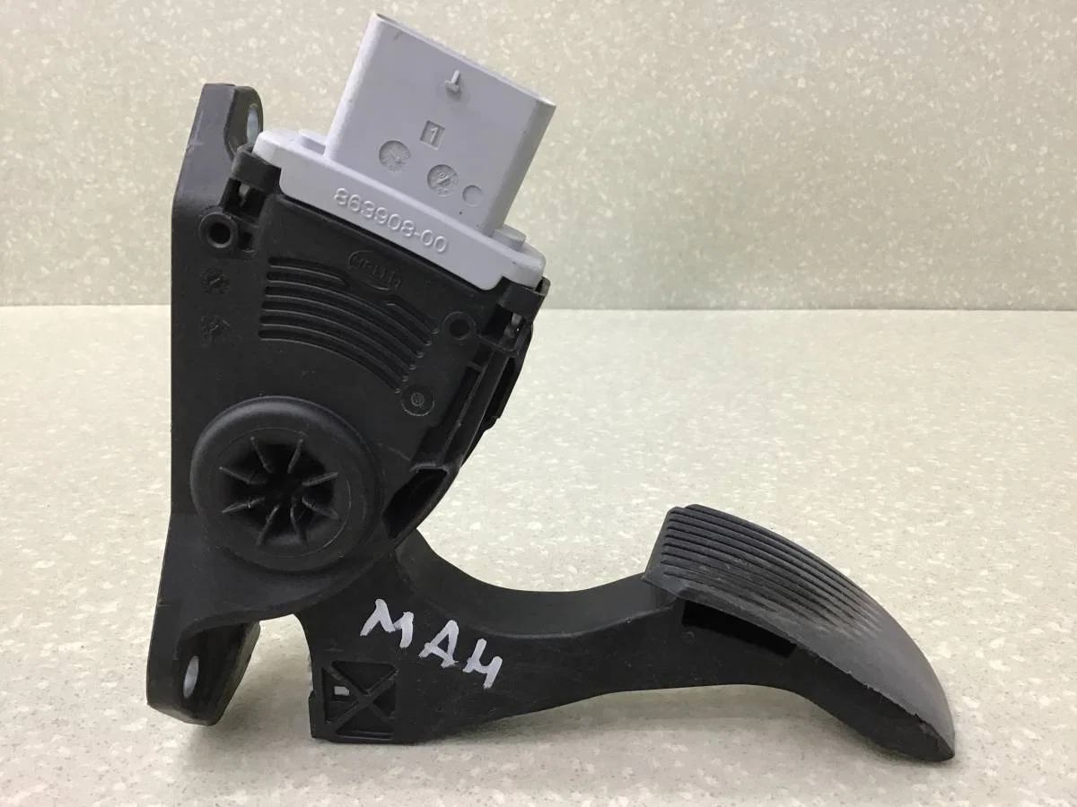 Педаль газа MAN 4-Serie TGA 2000-2008 [81259706103] - миниатюра 2