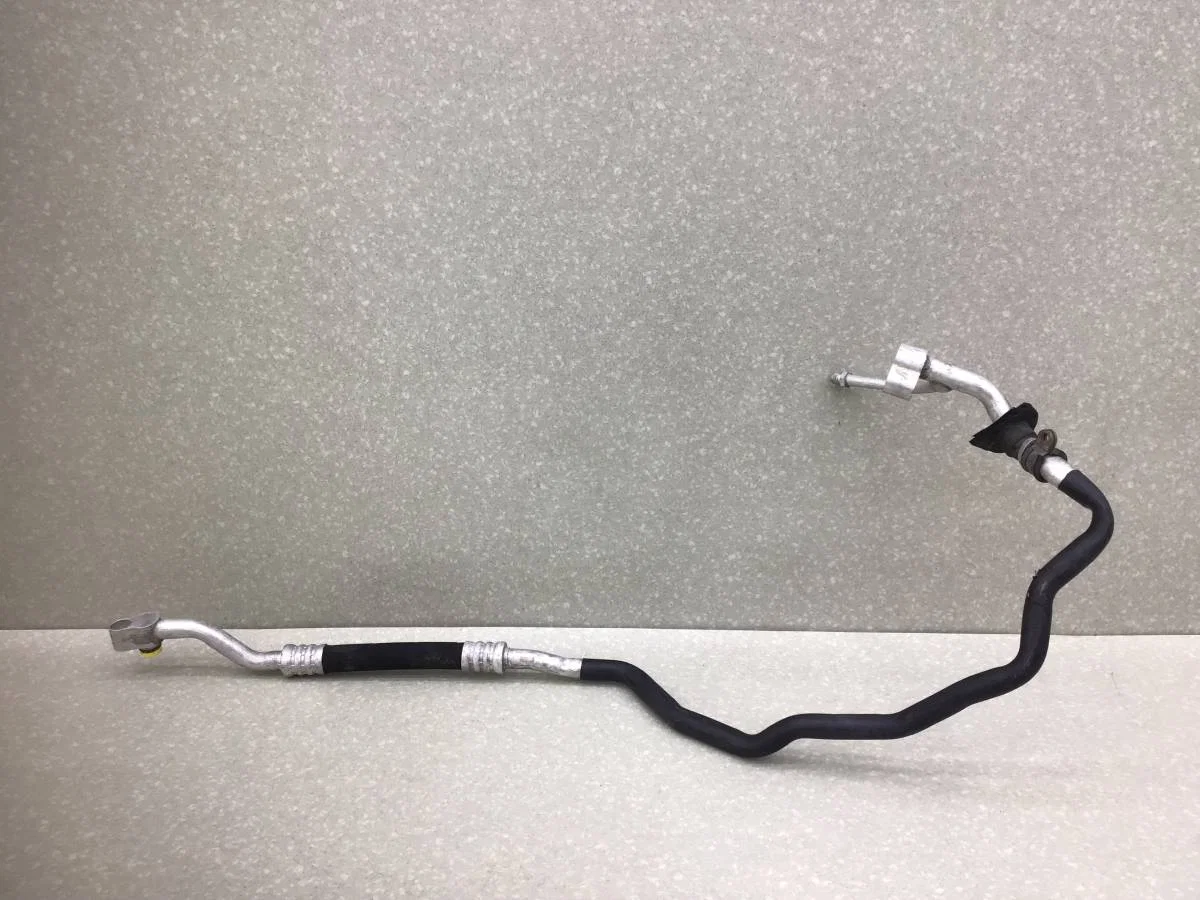 Трубка кондиционера Volkswagen Touareg (7P) 2010-2018 [7L6820743E] - миниатюра 2