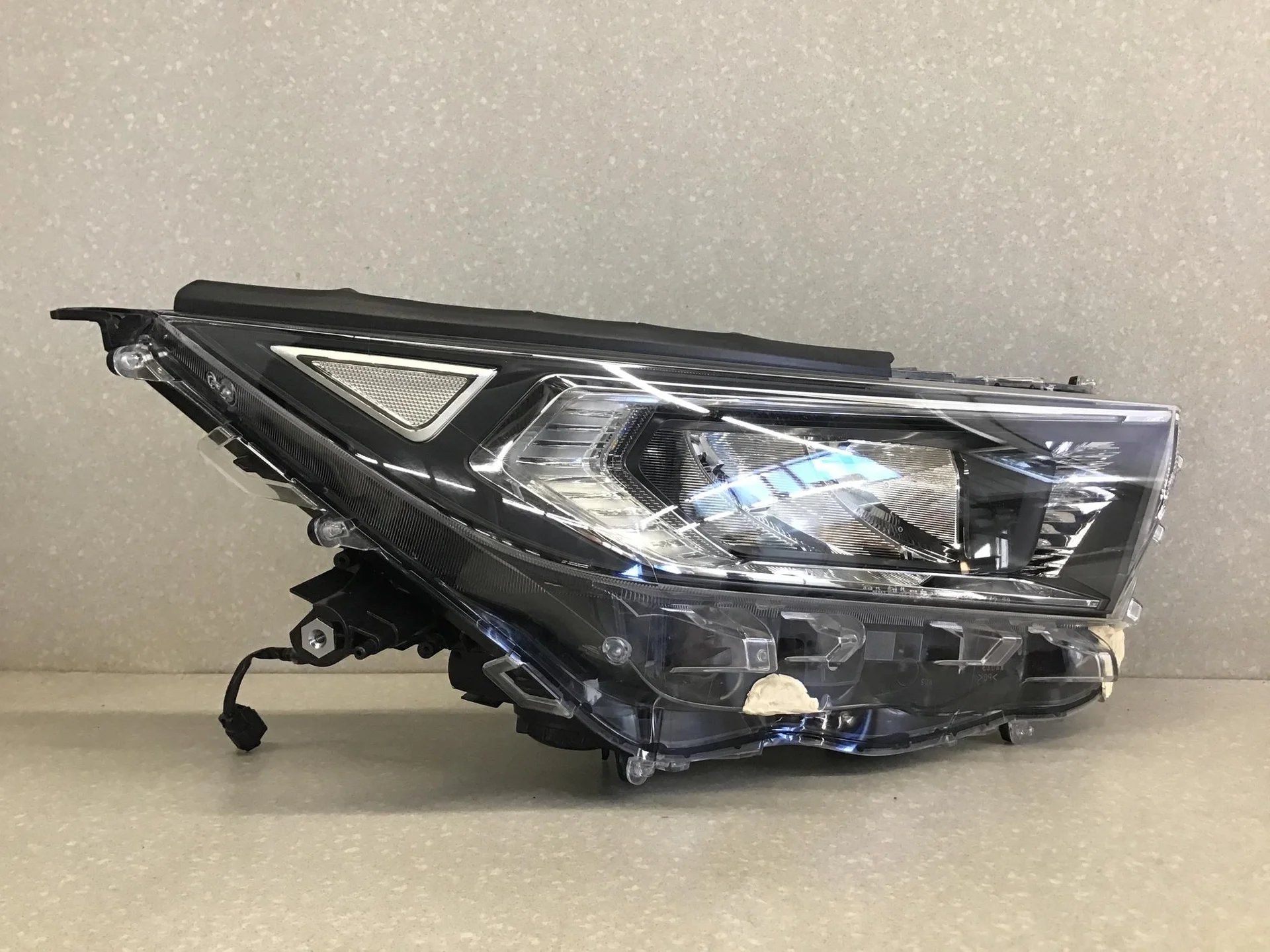 Фара правая Toyota Rav 4 (XA50) 2018> [8114542842] - миниатюра 5