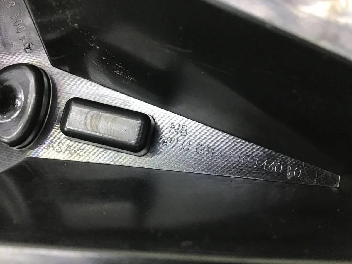 Эмблема Mercedes-Benz ML-Class (W166) 2011> [A0008172116] - миниатюра 5