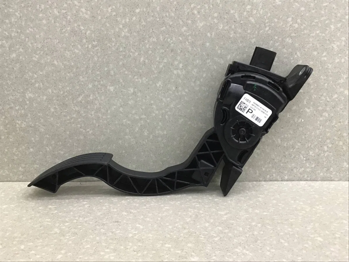 Педаль газа Mazda 3 (BL) 2009-2013 [BBM241600A] - миниатюра 2