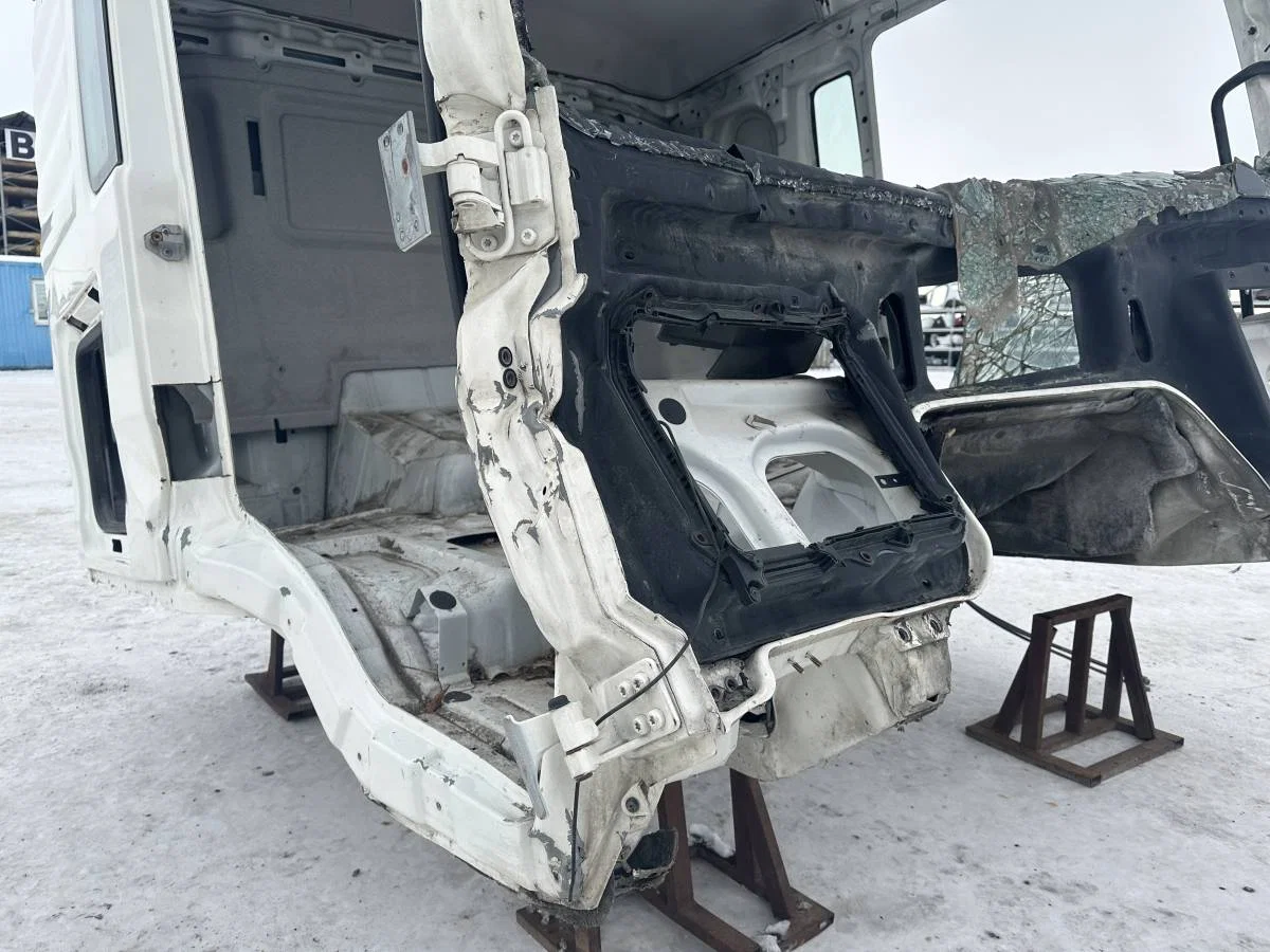 Кабина MAN TGS 2007> [81600007856] - миниатюра 3