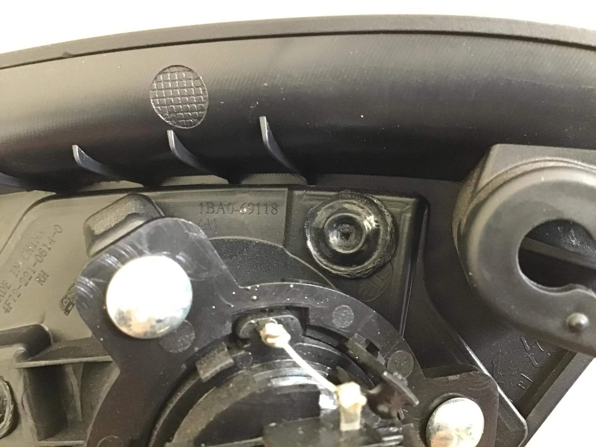 Накладка зеркала правого FAW Besturn X40 (D181) 2016-2022 [1BA06911] - миниатюра 5