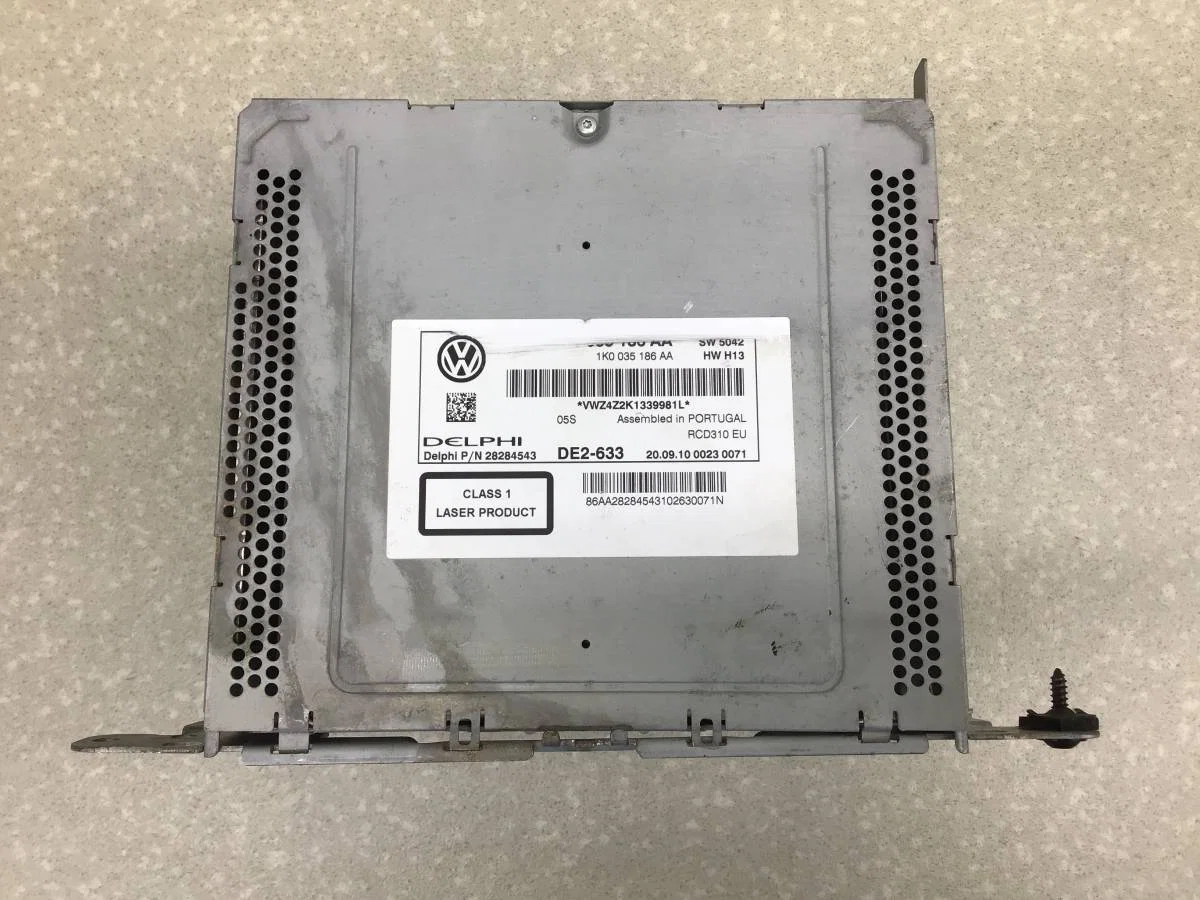 Магнитола Volkswagen Touran (1T3) 2010-2015 [1K0035186AA] - миниатюра 5
