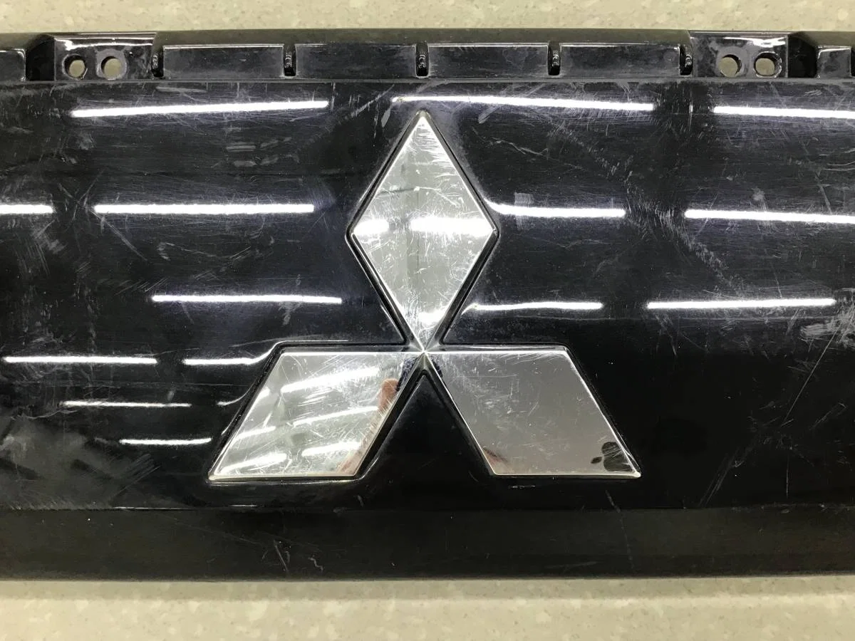 Накладка двери багажника Mitsubishi Outlander (GF) 2012> [5817A265] - миниатюра 6