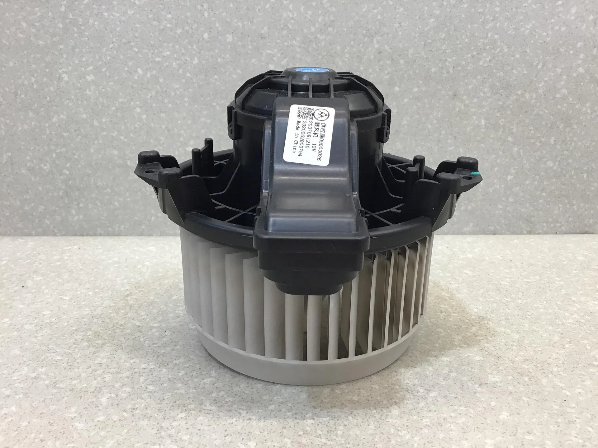 Моторчик отопителя FAW Besturn X40 (D181) 2016-2022 [81072004V7C01SP] - миниатюра 2
