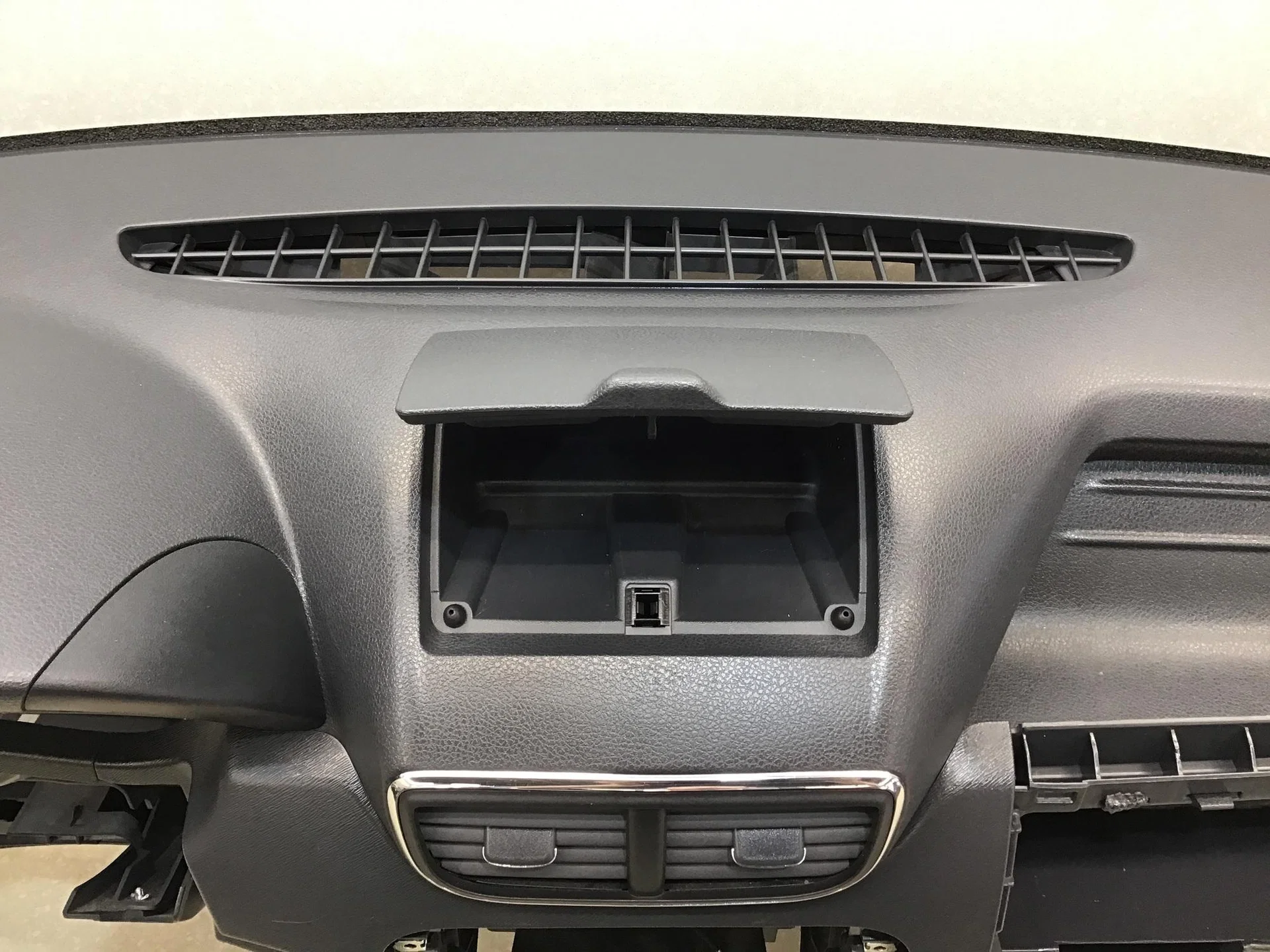 Торпедо, Nissan Terrano III (D10) 2014> [681007158R] - миниатюра 6