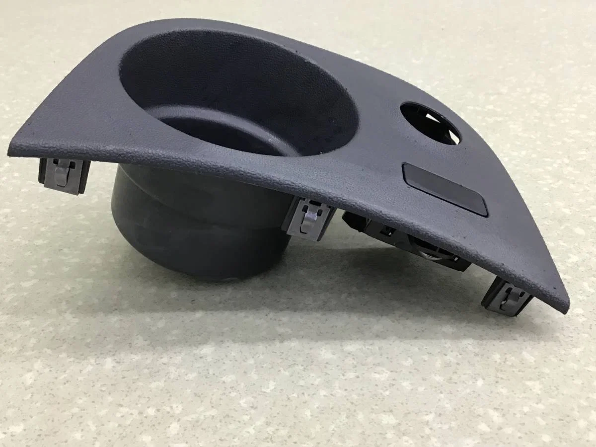 Подстаканник Seat Leon (1P1) 2005-2013 [1P1858329F1UQ] - миниатюра 4