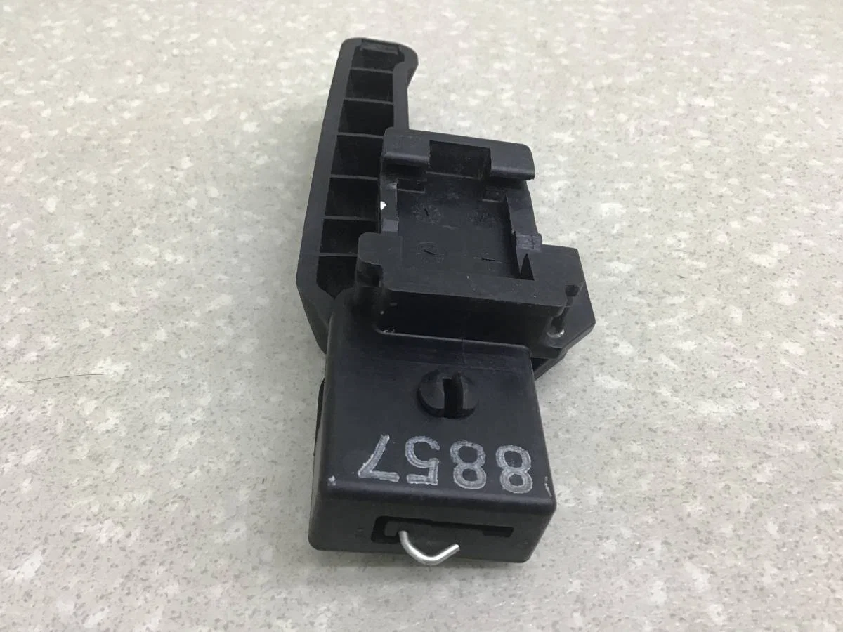 Ручка открывания капота Chevrolet Aveo T300 2011> [13503692] - миниатюра 4