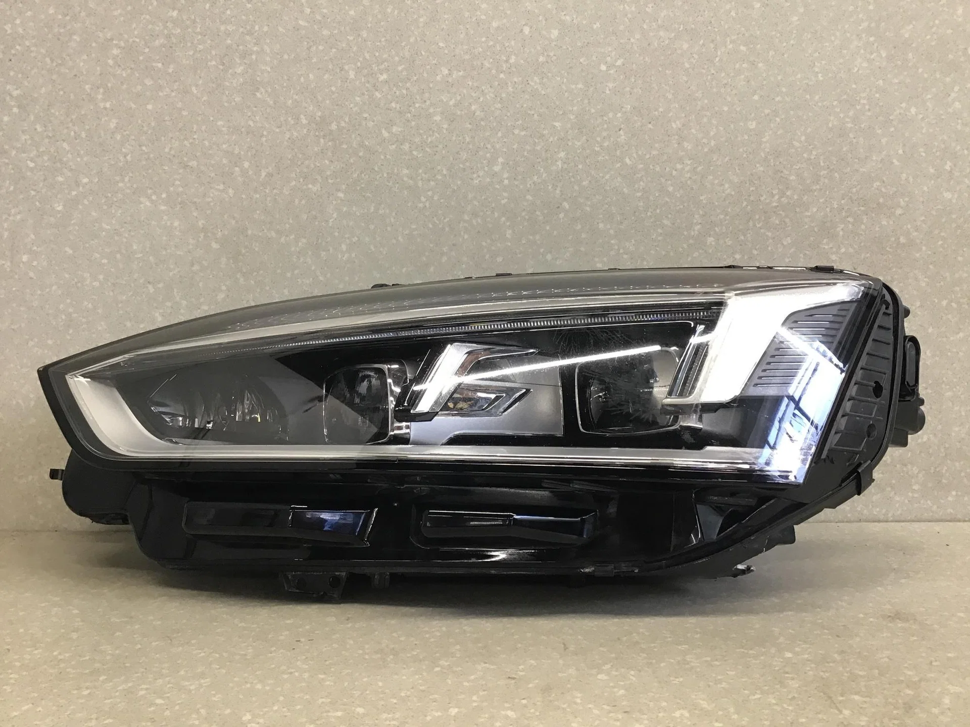 Фара левая, Audi A5/S5 2017> [8W6941783E] - миниатюра 2
