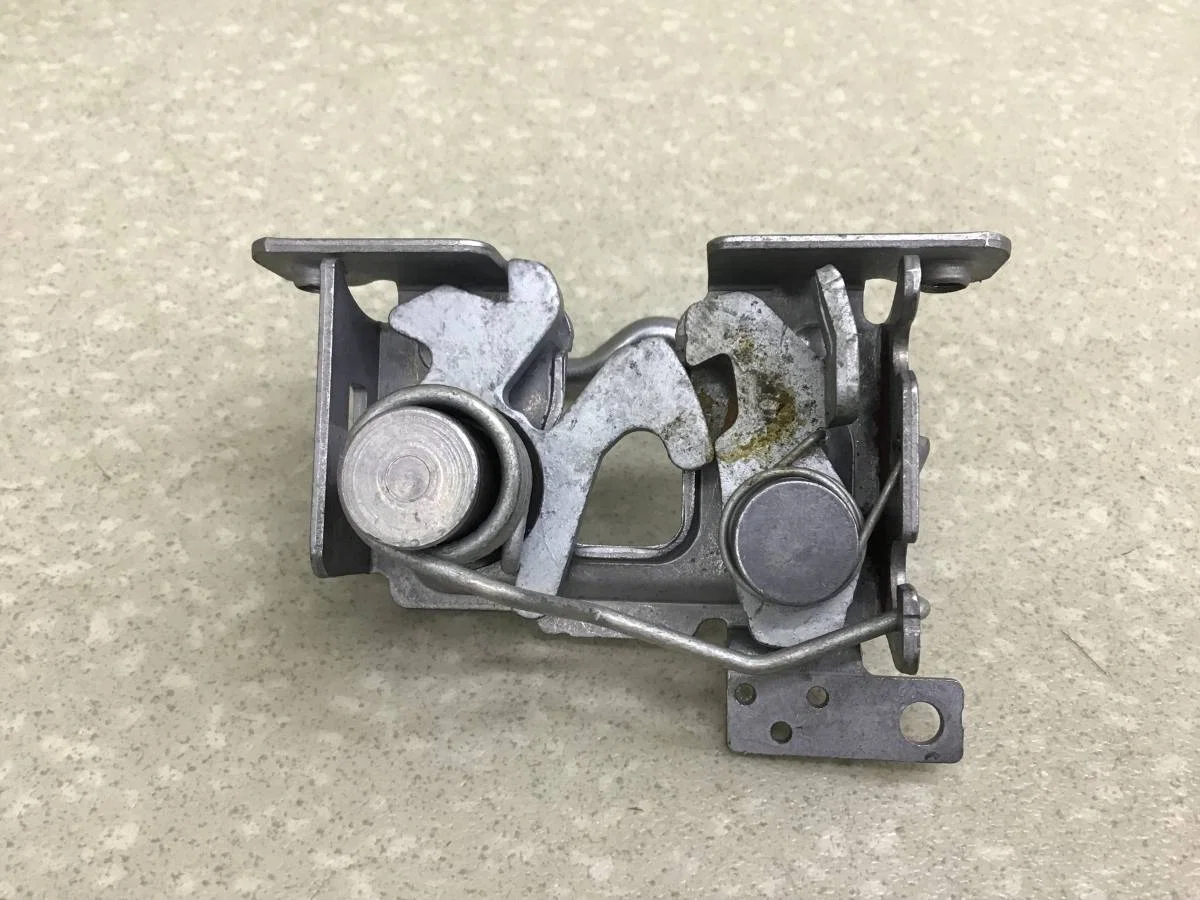 Замок капота BMW X3 F25 2010-2017 [51237224883] - миниатюра 6