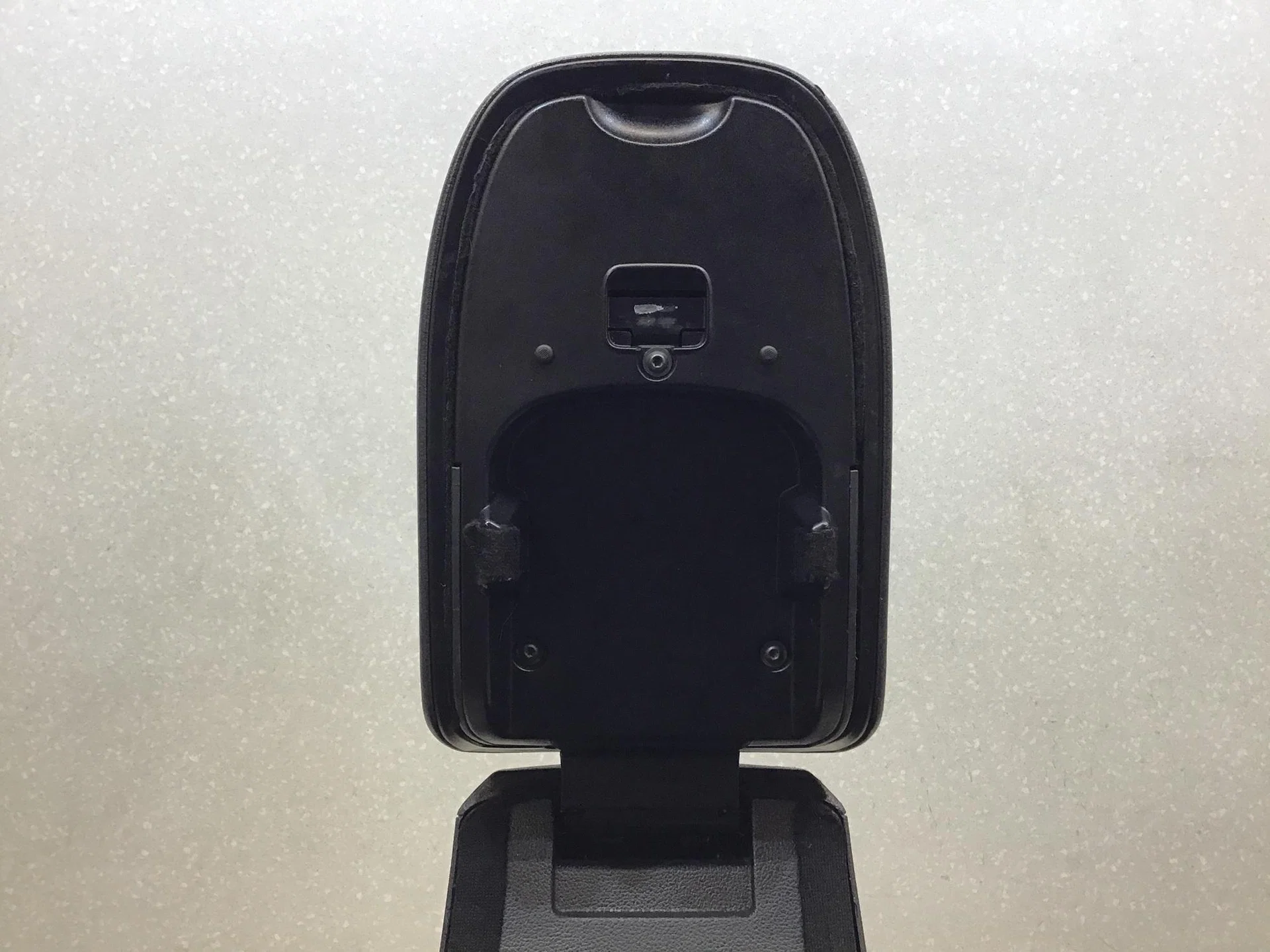 Подлокотник, Ford Kuga 2012> [1831677] - миниатюра 10