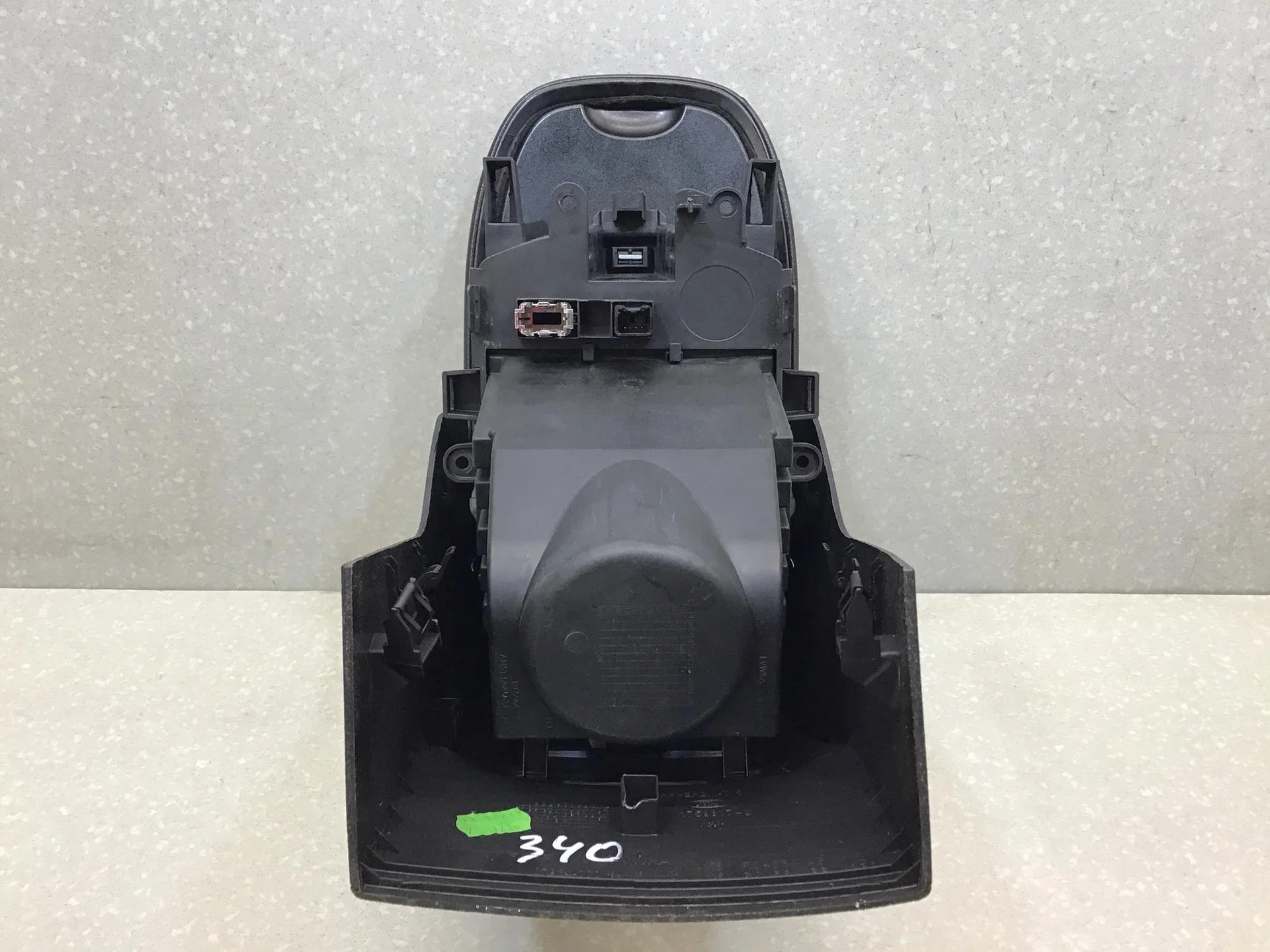 Подлокотник, Ford Kuga 2012> [1831677] - миниатюра 8