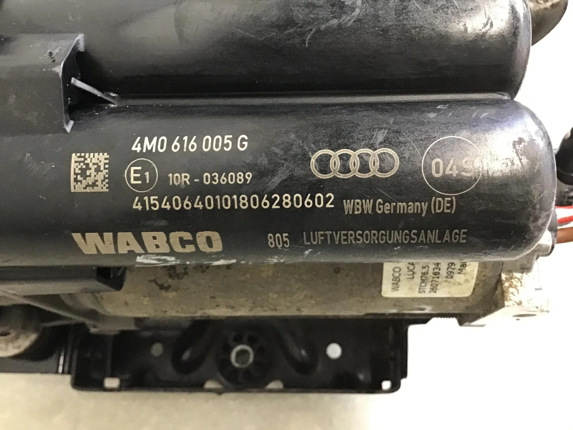 Клапан пневматический, Audi Q7 [4M] 2015> [4M0616005G] - миниатюра 9