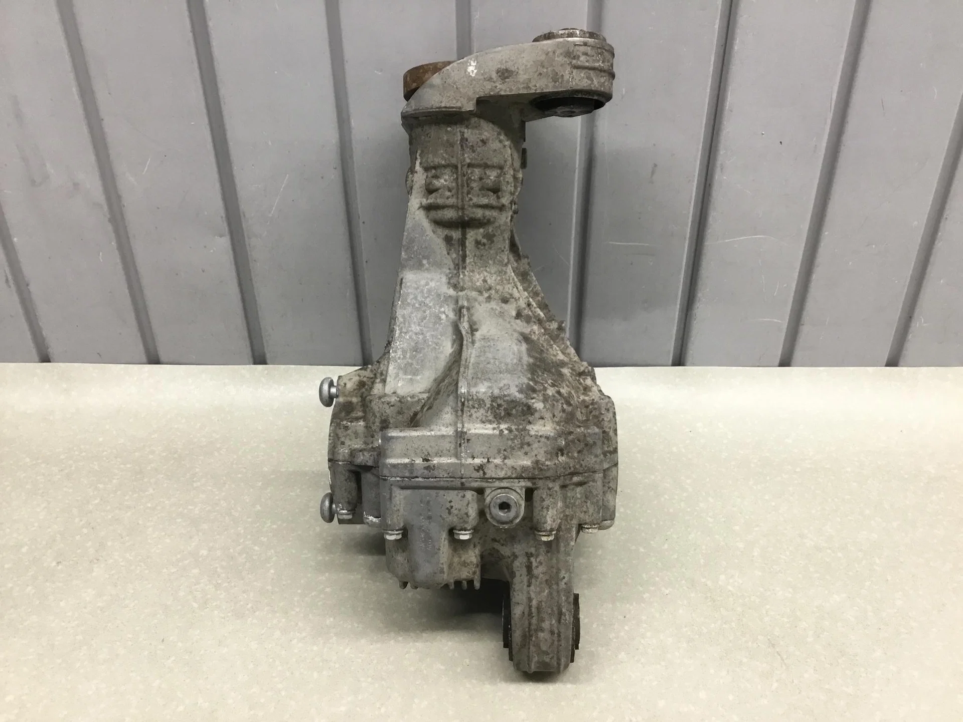 Редуктор переднего моста, VW Touareg 2002-2010 [0AA409508D] - миниатюра 8