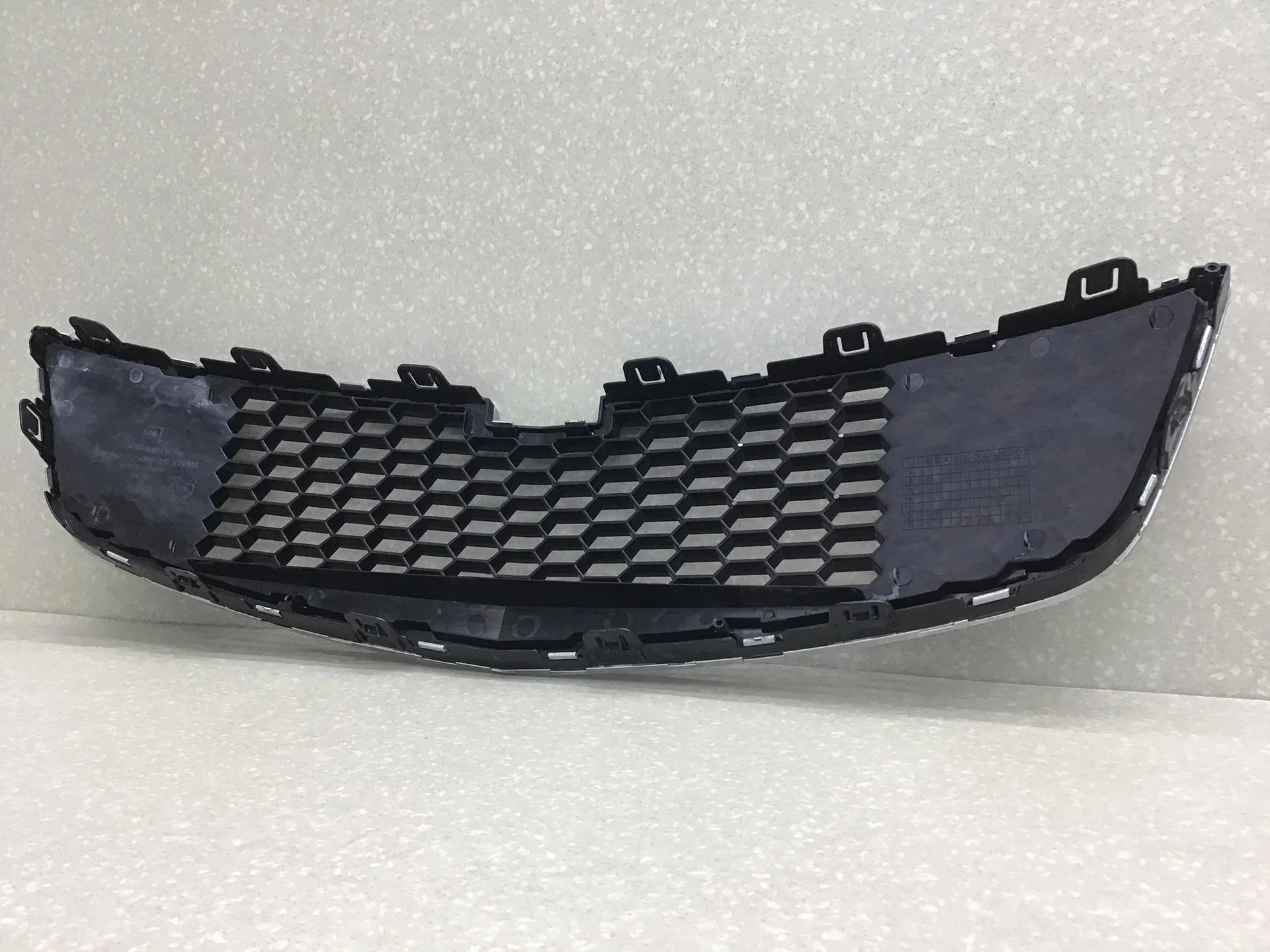 Решетка радиатора, Chevrolet Cruze 2009-2016 [96832937] - миниатюра 9