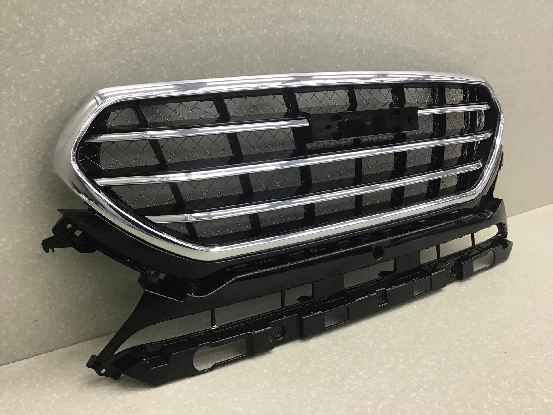 Решетка радиатора, Haval H6 2014> [5509100XKY00A] - миниатюра 2