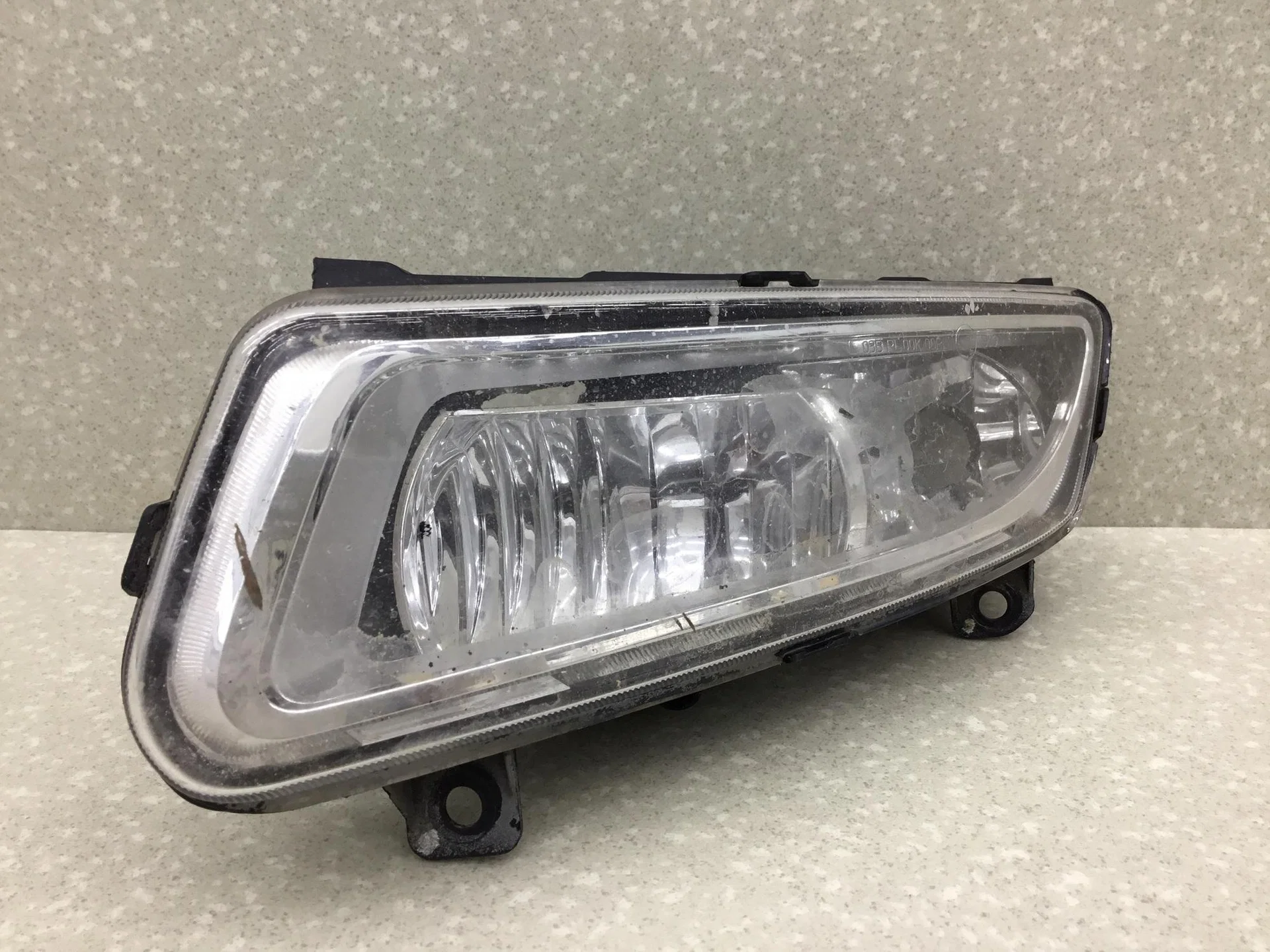Фара противотуманная левая, VW Polo (Sed RUS) 2011-2020 [6R0941061D] - миниатюра 2