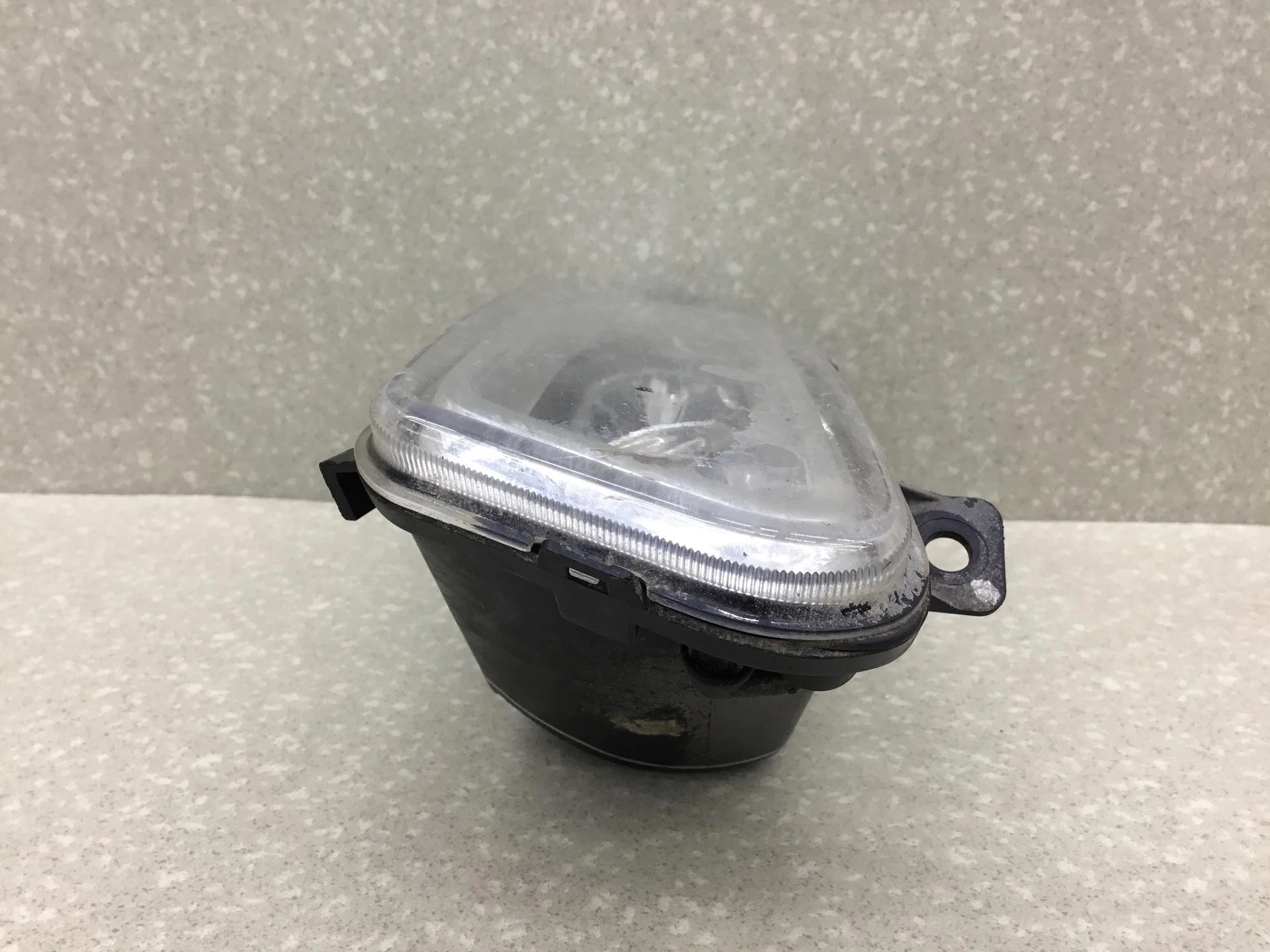 Фара противотуманная левая, VW Polo (Sed RUS) 2011-2020 [6R0941061D] - миниатюра 9