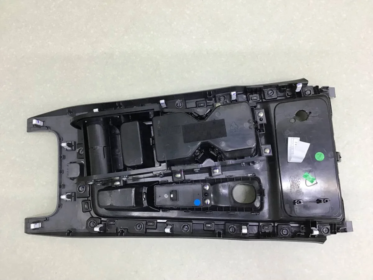 Консоль центральная JAC S7  10.2020 - 10.2022 [5305300U00A5] - миниатюра 7