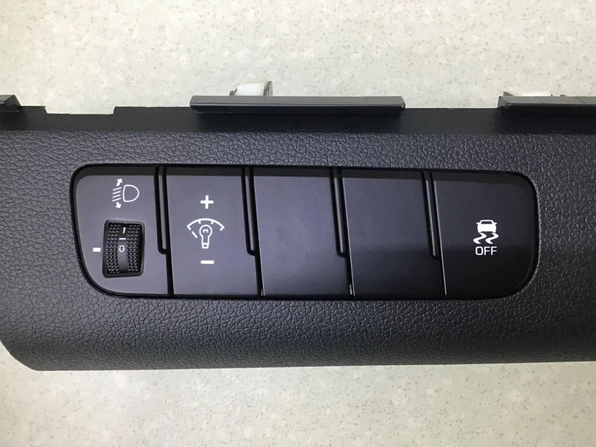 Блок кнопок Hyundai Elantra (AD) 2015> [93700F2060] - миниатюра 2