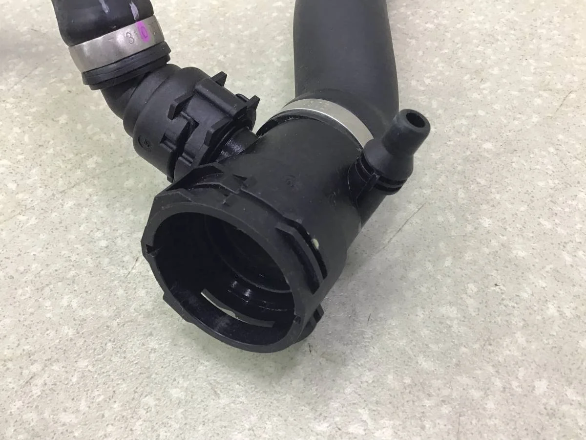 Патрубок BMW X3 F25 2010-2017 [17127646155] - миниатюра 3