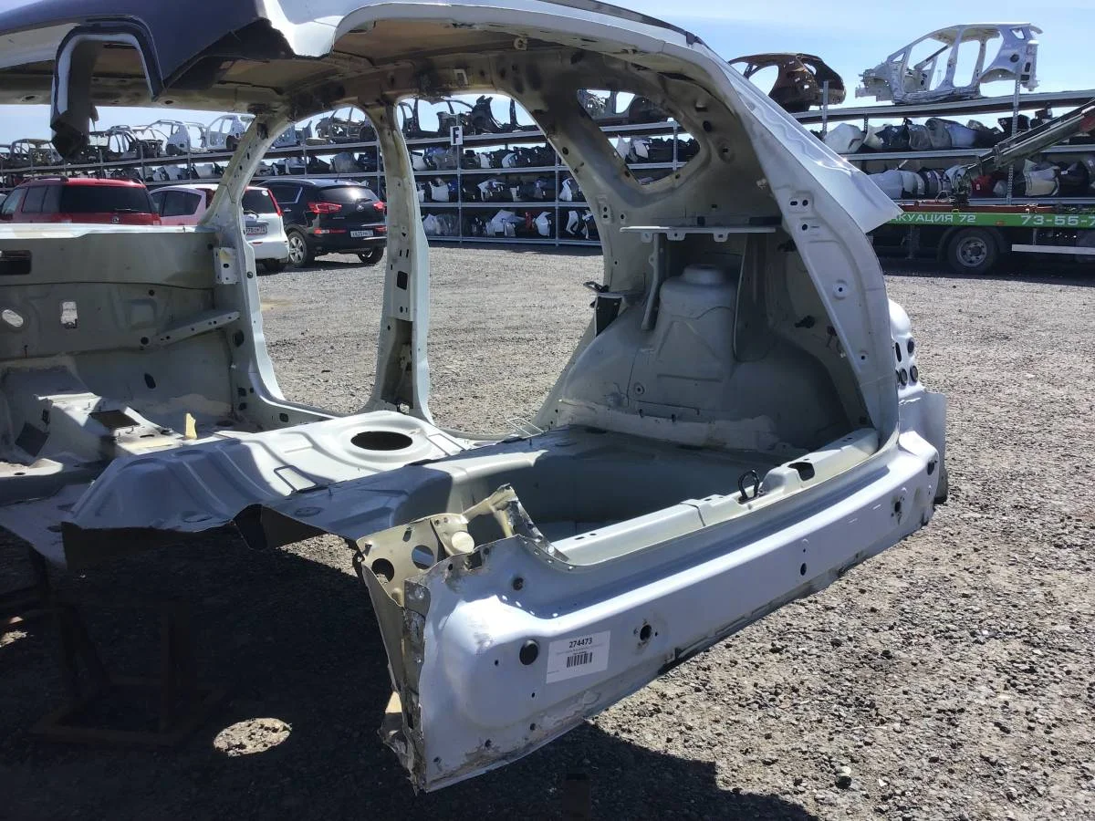 Панель задняя Renault Kaptur (1) 2016-2022 [852482220R] - миниатюра 2