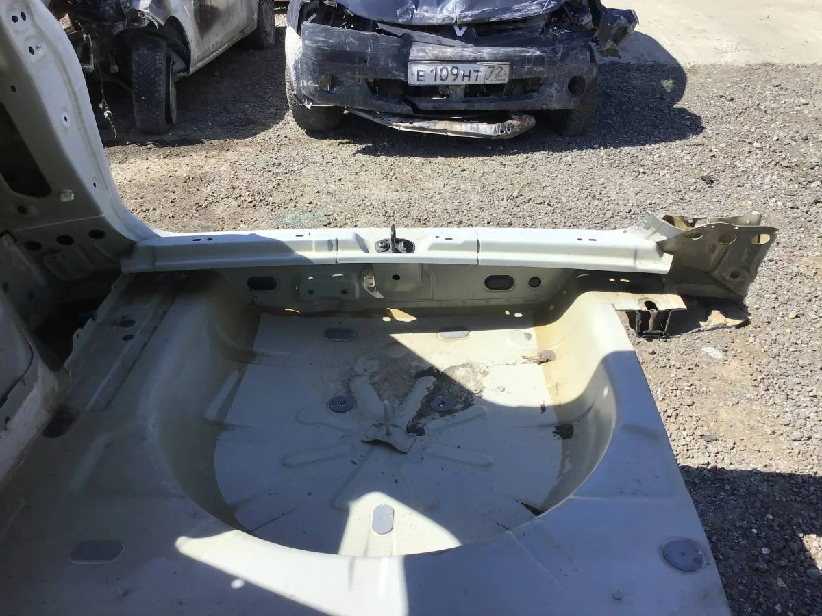 Панель задняя Renault Kaptur (1) 2016-2022 [852482220R] - миниатюра 5