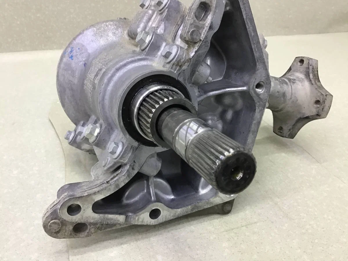 Коробка раздаточная Renault Duster (HS) 2010-2021 [331000153R] - миниатюра 10