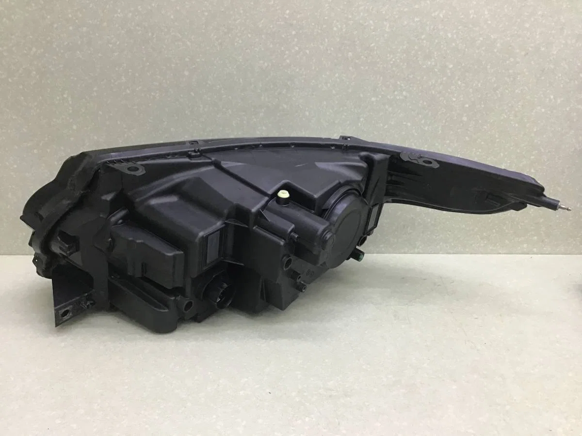 Фара правая Land Rover Range Rover 4 (L405) 2012-2022 [LR040677] - миниатюра 10