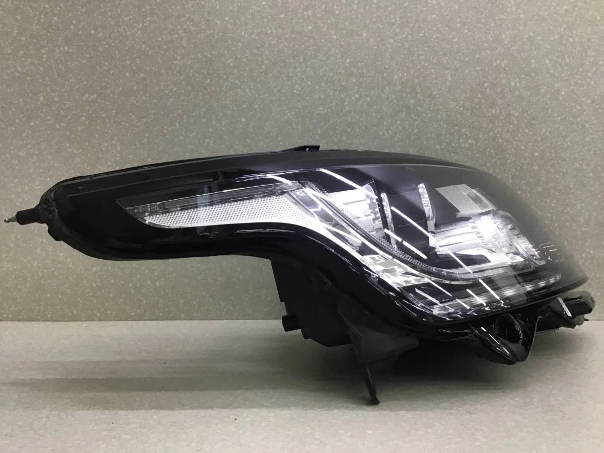 Фара правая Land Rover Range Rover 4 (L405) 2012-2022 [LR040677] - миниатюра 5