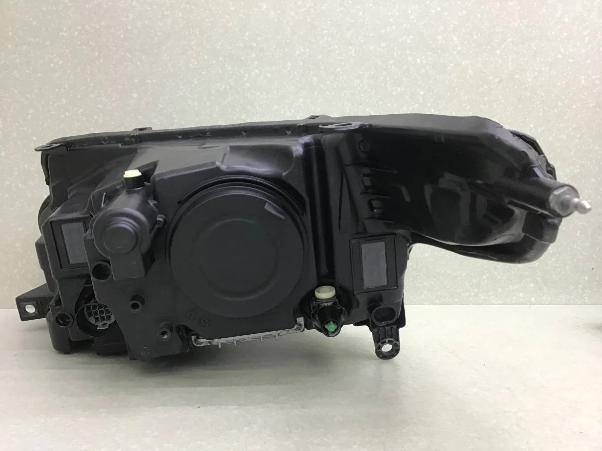Фара правая Land Rover Range Rover 4 (L405) 2012-2022 [LR040677] - миниатюра 8