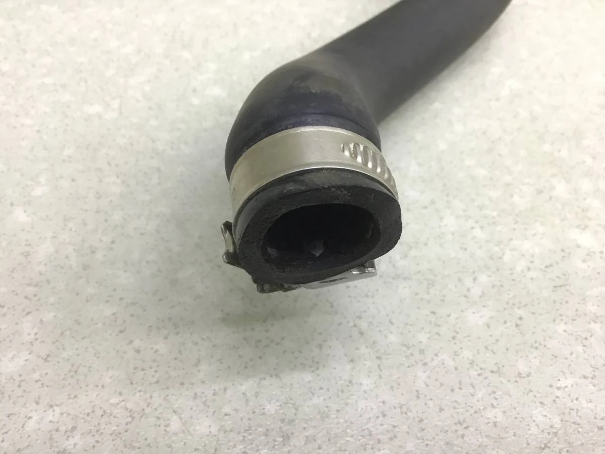 Патрубок отопителя Renault Logan (1) 2005-2014 [924006511R] - миниатюра 3