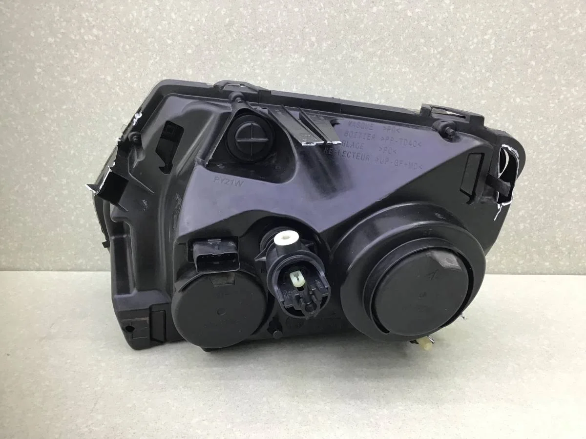 Фара правая Renault Duster (HS) 2010-2021 [1305236684] - миниатюра 4