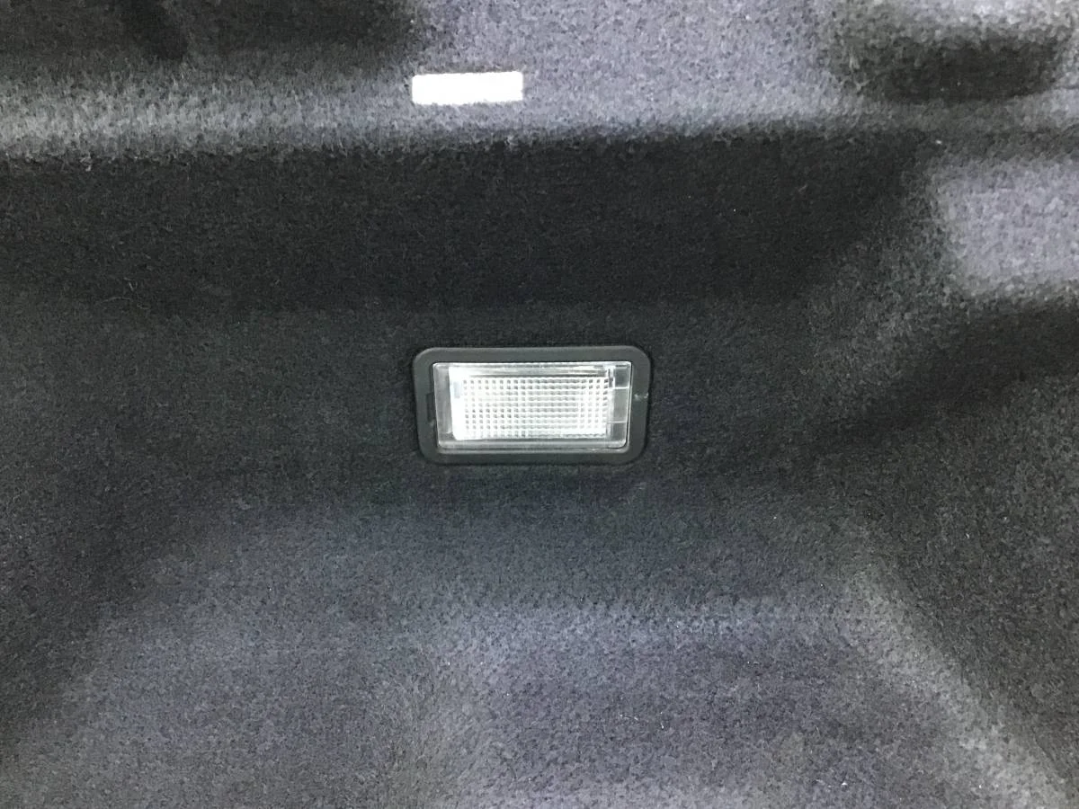 Обшивка багажника Kia Ceed (JD) 2012-2018 [85730A2000WK] - миниатюра 4