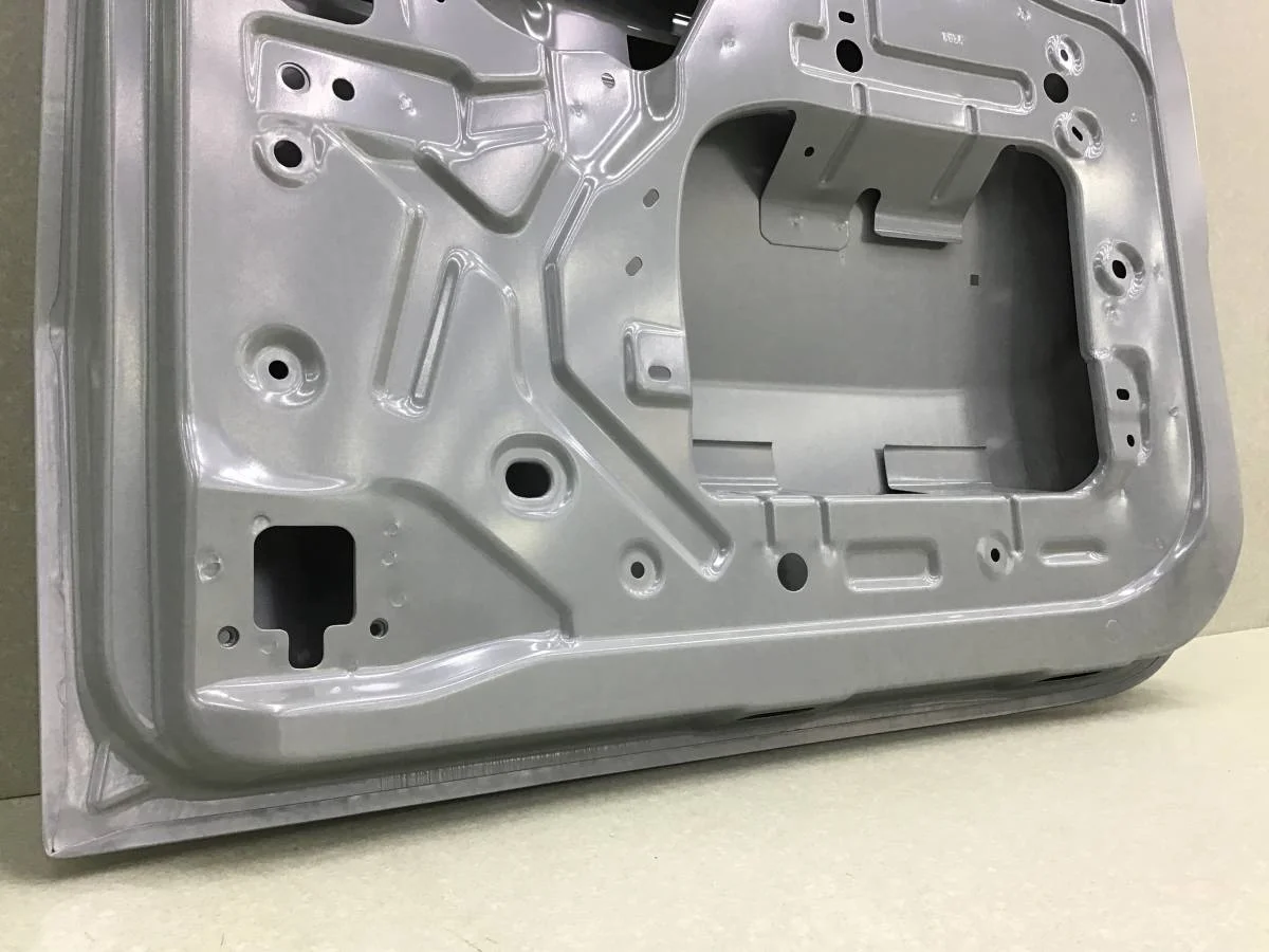 Дверь багажника Lada Largus (R90) 2012-2022 [901010231R] - миниатюра 10
