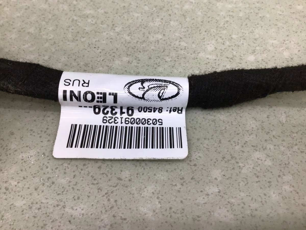 Обшивка потолка Lada Largus (R90) 2012-2022 [8450091329] - миниатюра 5
