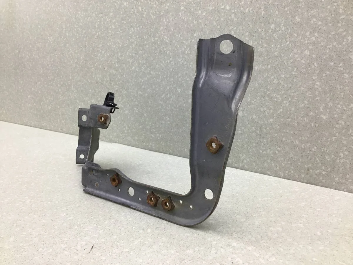Кронштейн Toyota Rav 4 (A30) 2006-2013 - миниатюра 3