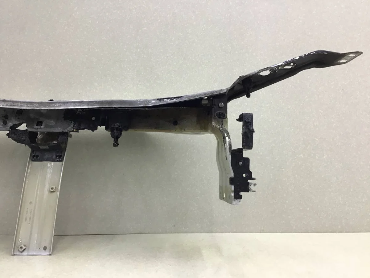 Панель передняя Renault Kaptur (1) 2016-2022 [625044501R] - миниатюра 8