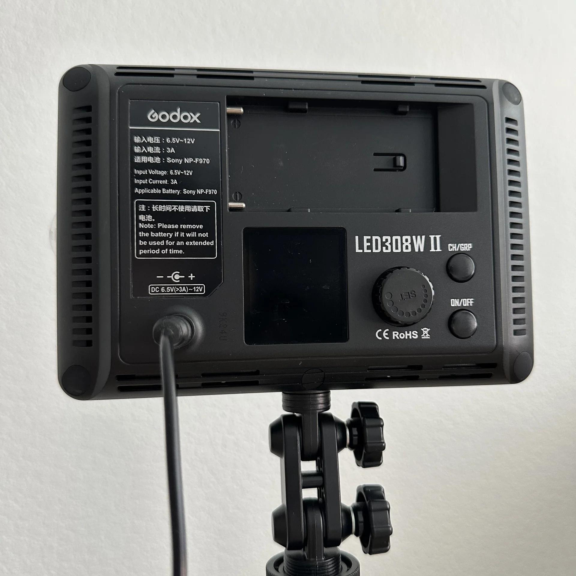Видеосвет Godox LED308W || + адаптер + пу - миниатюра 4
