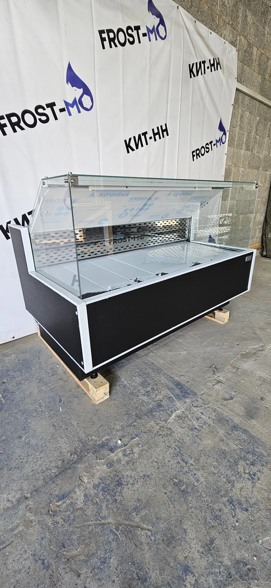 Холодильная витрина кубическая Frost-M 1.8 новая - миниатюра 3