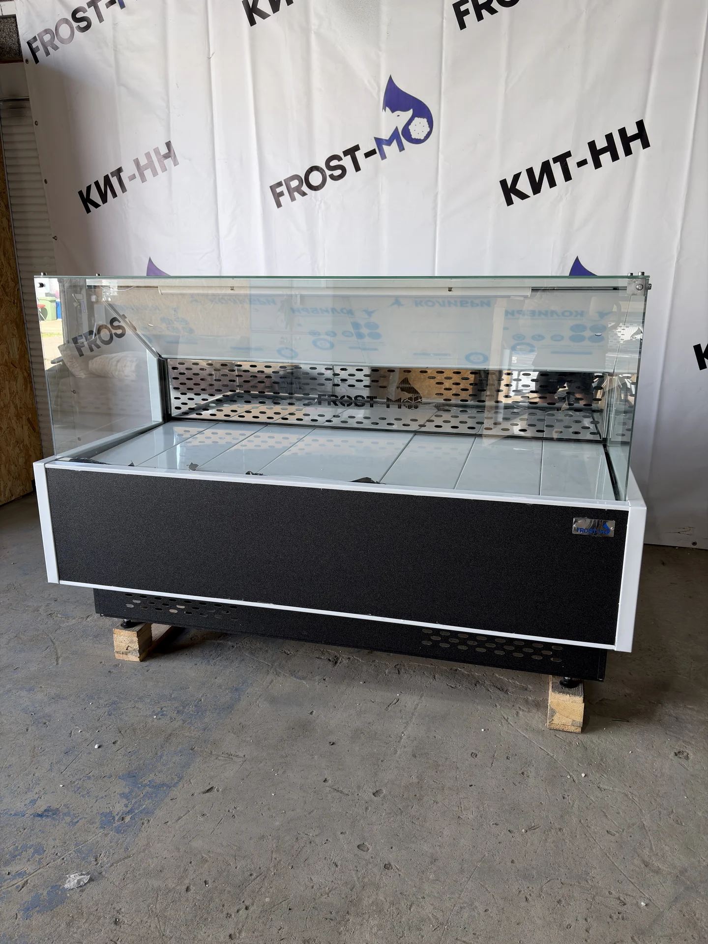 Холодильная витрина кубическая Frost-M 1.8 новая - миниатюра 5