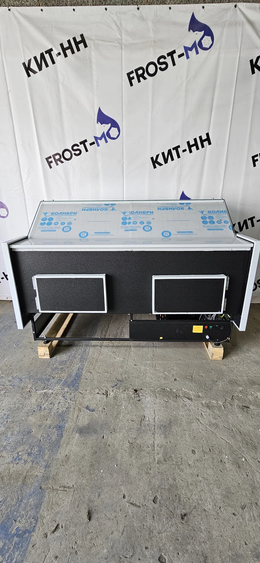 Холодильная витрина кубическая Frost-M 1.8 новая - миниатюра 6