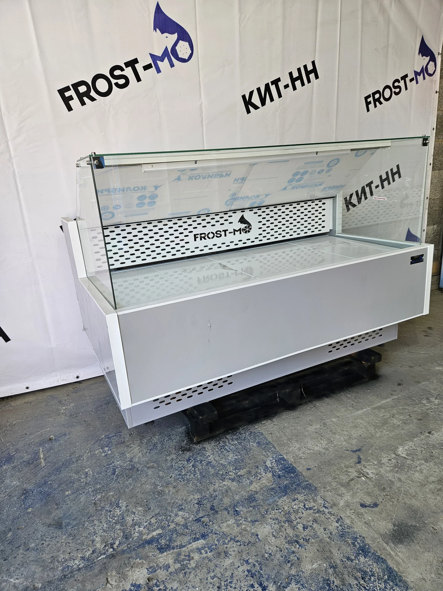 Холодильные витрины кубические новые Frost-M - миниатюра 3