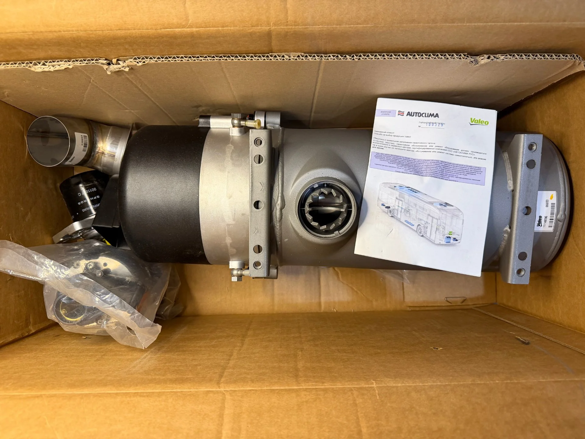 Отопитель Thermo E 320.002 U08 (11122880A) - изображение 1